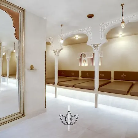 فندق Jade 3*