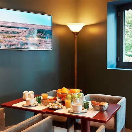 Hotel Jade