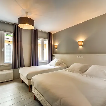 Hotel Jade