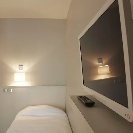 Hotel Jade 3*